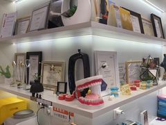 -维乐口腔(美维云门诊陆家嘴店)