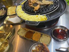 -胡悦里韩式烤肉(芝罘万达广场店)