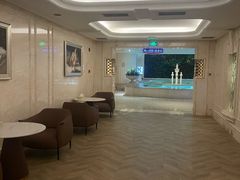 -麓湖国际水疗