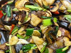 -云海肴·汽锅鸡·云南代表菜(天山百盛优客店)