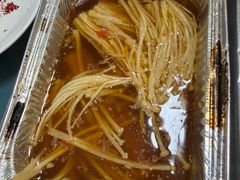 -老熟人串吧家常菜(旧宫店)