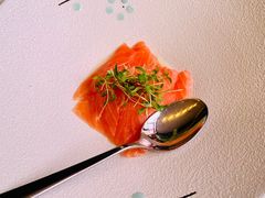 三文鱼温泉蛋配鱼子-Solo(衡山路店)