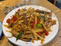 -牛八宝桂林米粉(八里庄店)