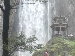 -刘伯温故里景区百丈漈