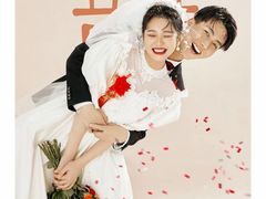 -经典婚纱摄影美学馆·私人定制
