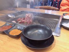 -肉甲韩国木炭烤肉(新壹街1店)