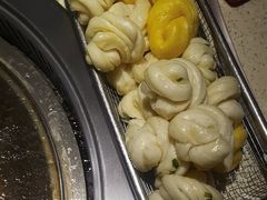 -山里屯铁锅炖·东北菜(康桥店)