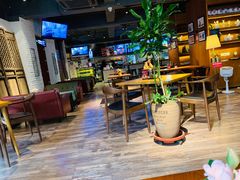 大堂-JINNS锦时 steak&pizza(浸信会礼拜堂旧址店)