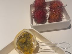 -涨巢·潮玩水疗局