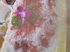 极品冰镇小龙虾-鲁小三·大骨自助(金山总店)