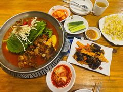 -喇喇排骨火锅·传统韩式脊骨汤(望京西园总店)