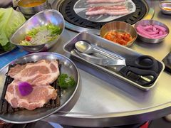 -玄希浪漫厨房·韩料烤肉(湖滨银泰in77店)
