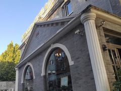 -时光漫步酒店(北京国子监簋街北新桥地铁站店)