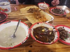 -冶建镜子·老南昌大排档·江西虾王(总店)