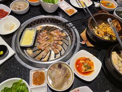 -木槿花韩式炭烤·熟成肉工坊(孙文东路店)
