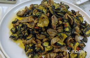 Cucumber Stir-fried Chicken Gizzards