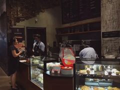 -星巴克臻选(北京嘉里中心第二店)