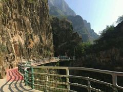 -十渡东湖港风景区