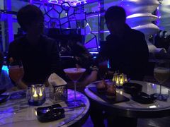 -OZONE 顶楼酒吧(香港丽思卡尔顿酒店)