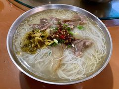 -胡记牛杂粉