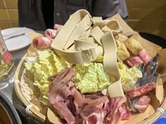 -辛森家猪蹄火锅(台东店)