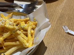 -HELLO 27 意面·沙拉·帕尼尼