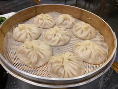 鲜肉灌汤包-三道菜(明堂公园店)