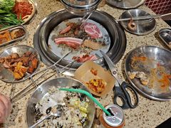 -姜胖胖韩式自助烤肉(光明万达店)