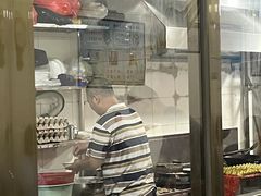 -建国蚵煎蚵面