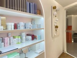 -苗方清颜痘肌研究所