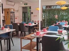 -毛辣果·贵州红酸汤牛肉火锅(西单店)