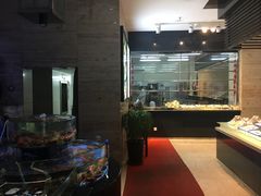 -骏莱海鲜鱼港(五角场店)