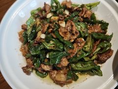 -琥珀老六龙虾(四里河店)