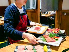 -炼火烤肉店