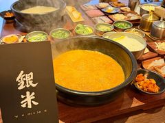 -银米·云南传统过桥米线(双廊黑金冠店)