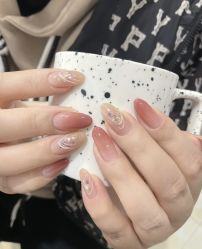 -悦指间美甲美睫