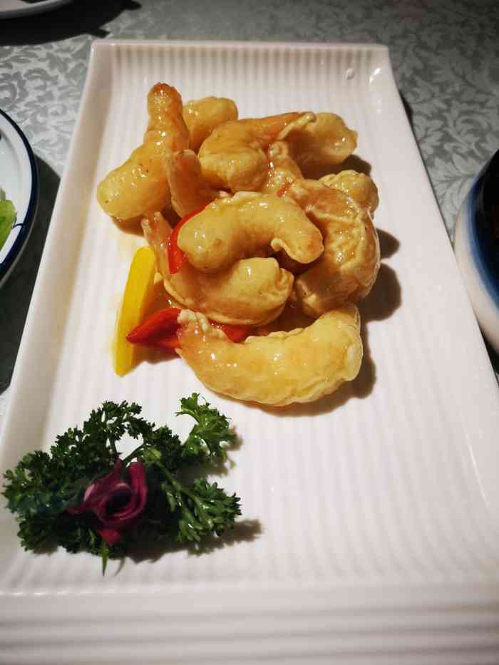 金沙湾海鲜食府-"非常适合家庭聚会的一家餐厅在陵东街和银.