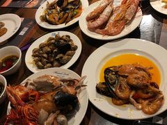 -四海一家自助餐(益田假日广场店)