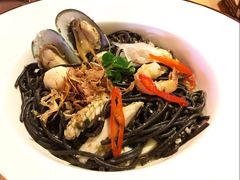 海鲜墨鱼面-良木缘咖啡西餐(太古里店)