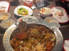 -胖哥俩肉蟹煲(湖滨银泰in77店)