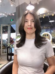 -时尚殿堂明星门店