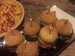 迷你汉堡-Helens海伦司小酒馆(津湾广场店)