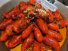 -巴厘龙虾·榜首油焖大虾(音乐学院·沿江酒馆店)