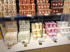 零售区-好利来(高新枫叶广场店)