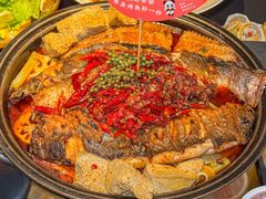 -辣尚瘾·烤鱼·新川菜(交大直营店)