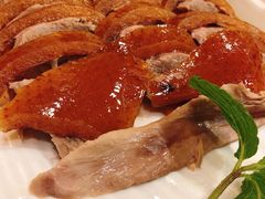 精品烤鸭-东四民芳餐厅(世茂工三店)