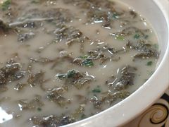 -鹏城人家海鲜酒家·23年老字号(较场尾店)