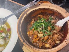 -南海底小海鲜·湘菜(鲁巷吴家湾店)