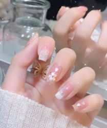 -LILY NAILS美甲美睫