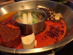 -星鸿社重庆老火锅(燃灯寺分店)